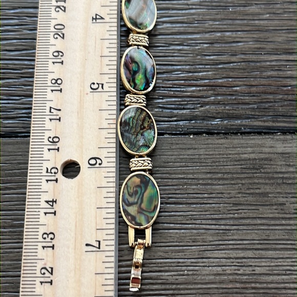 Monet Gold Tone Abalone Vintage Link Bracelet - Picture 6 of 9
